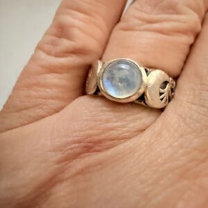 Sterling Silver Rainbow Moonstone Ring – Size 6